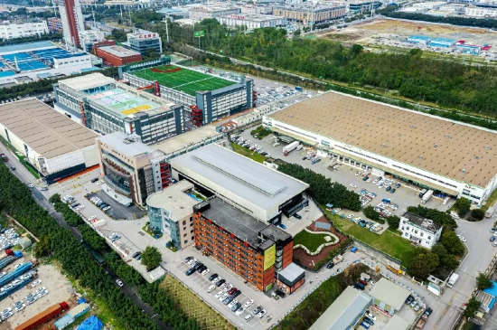 同花顺配资 重生的TA | 宴会排到满，光伏顶上装：老厂区如何“圈粉”又赚钱？