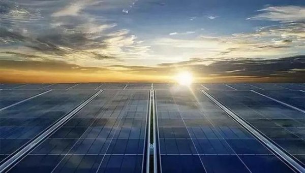 股查查 光伏巨头齐聚北京，定调综合治理低价竞争