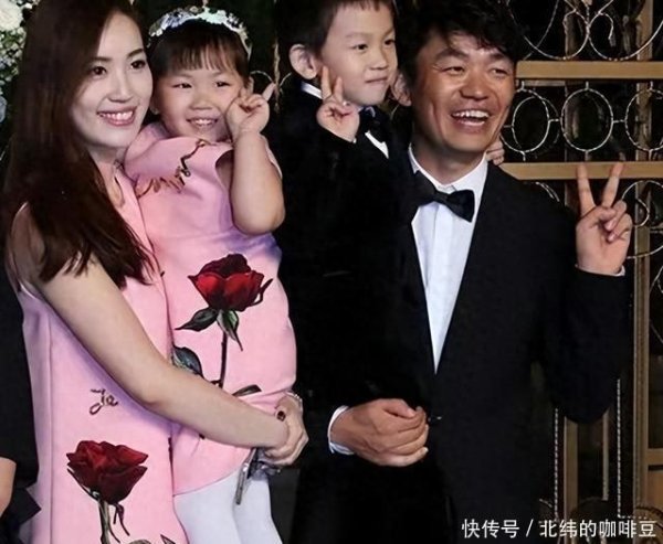 非常谋略 王宝强怎么也想不到，和马蓉生的一对儿女，如今已经能为他争光了